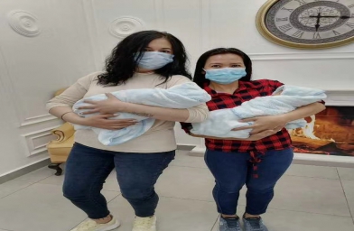 重庆俄罗斯助孕~双胞胎顺产:恭喜北京W夫妇，在俄罗斯助孕双胞胎宝宝出生